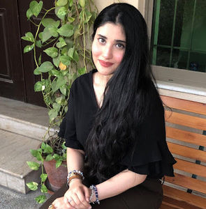Meet your Posher, Mahnoor